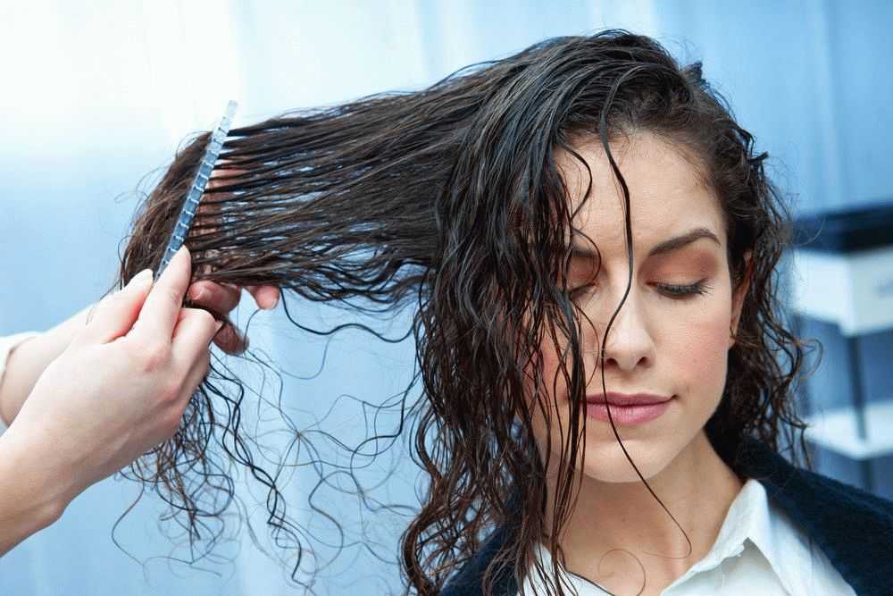 Частое расчесывание волос