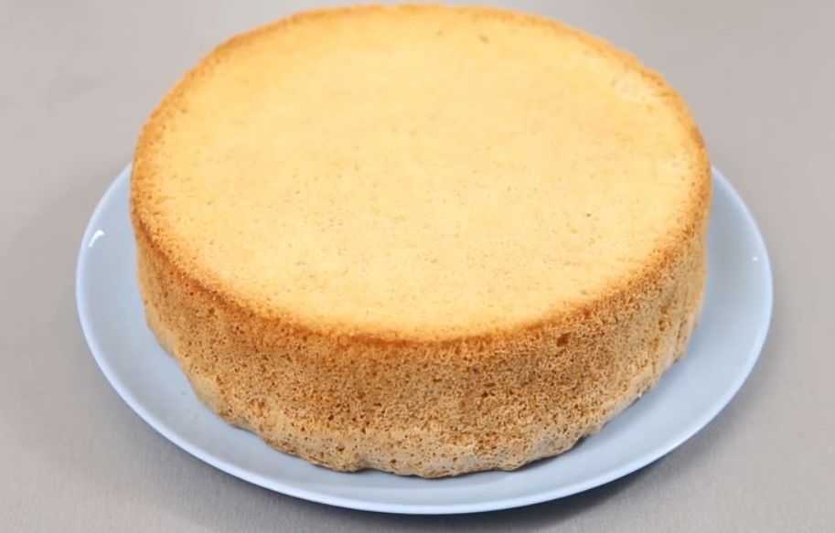 Пошаговый рецепт приготовления бисквита для торта с фото