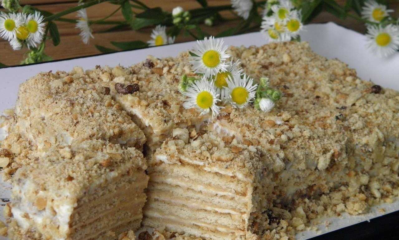 Торт из печенья со сгущенкой — пошаговый рецепт с фото