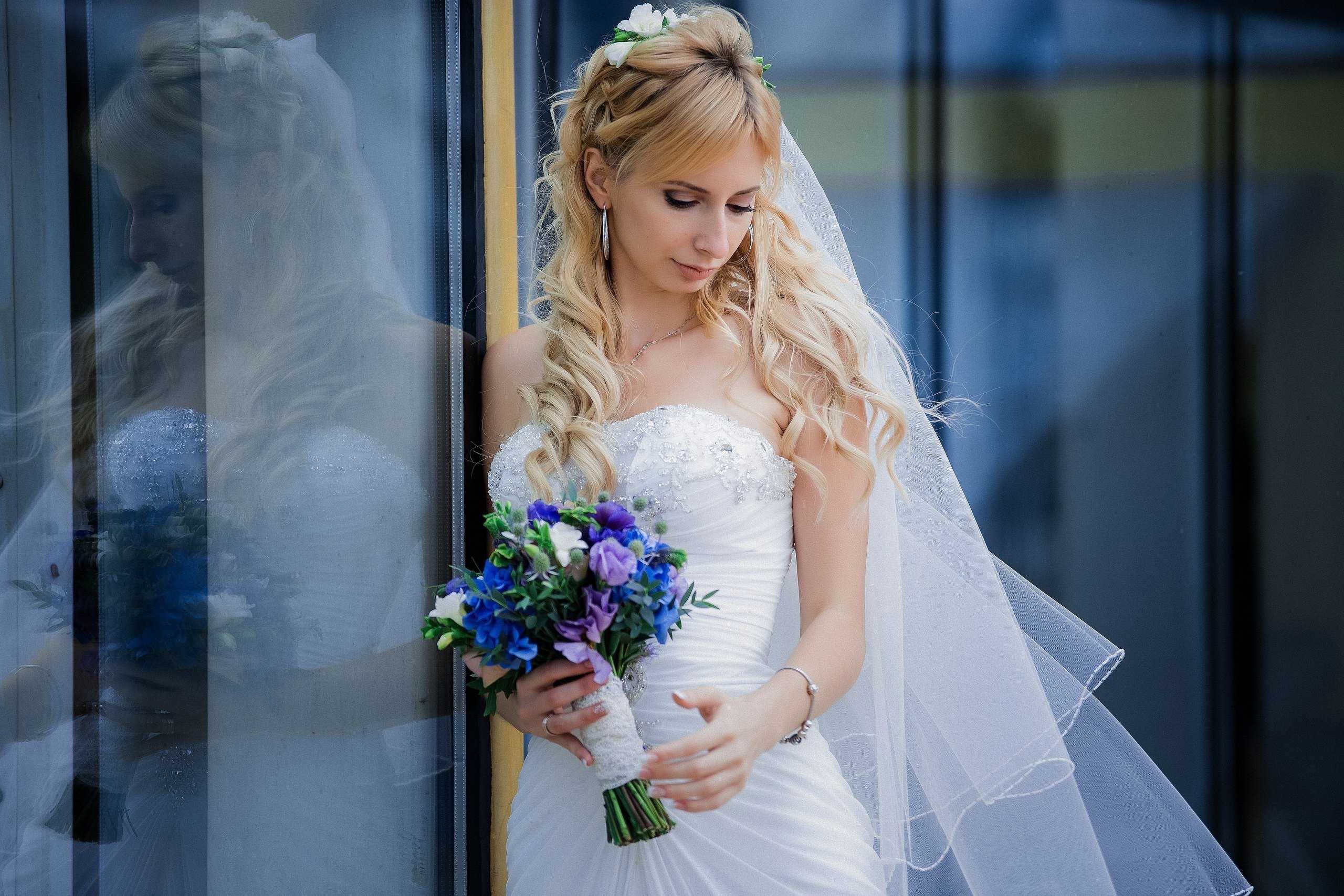 Свадебные прически с накладными прядями ? – идеи [2019], фото примеров & видеоурок по выполнению