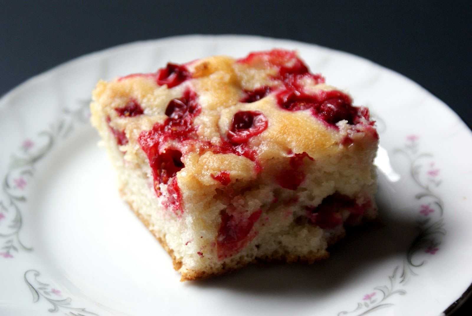 Рецепт пирога с замороженными ягодами в духовке пошагово с фото