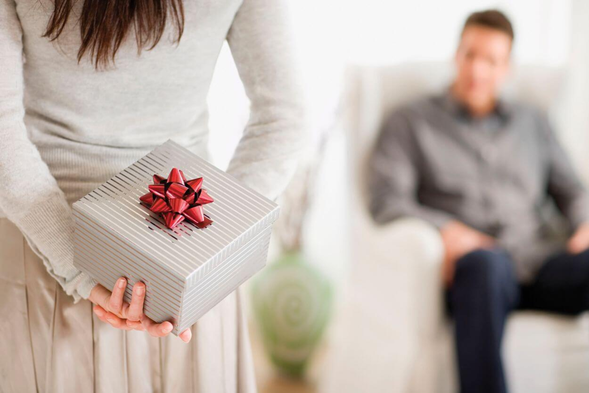 Как дарить подарки: основные правила подарочного этикета
