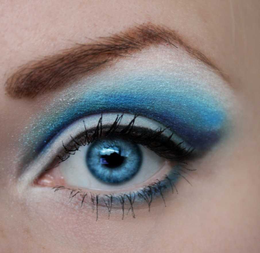 Макияж для голубых глаз: фото и видео, советы визажистов
