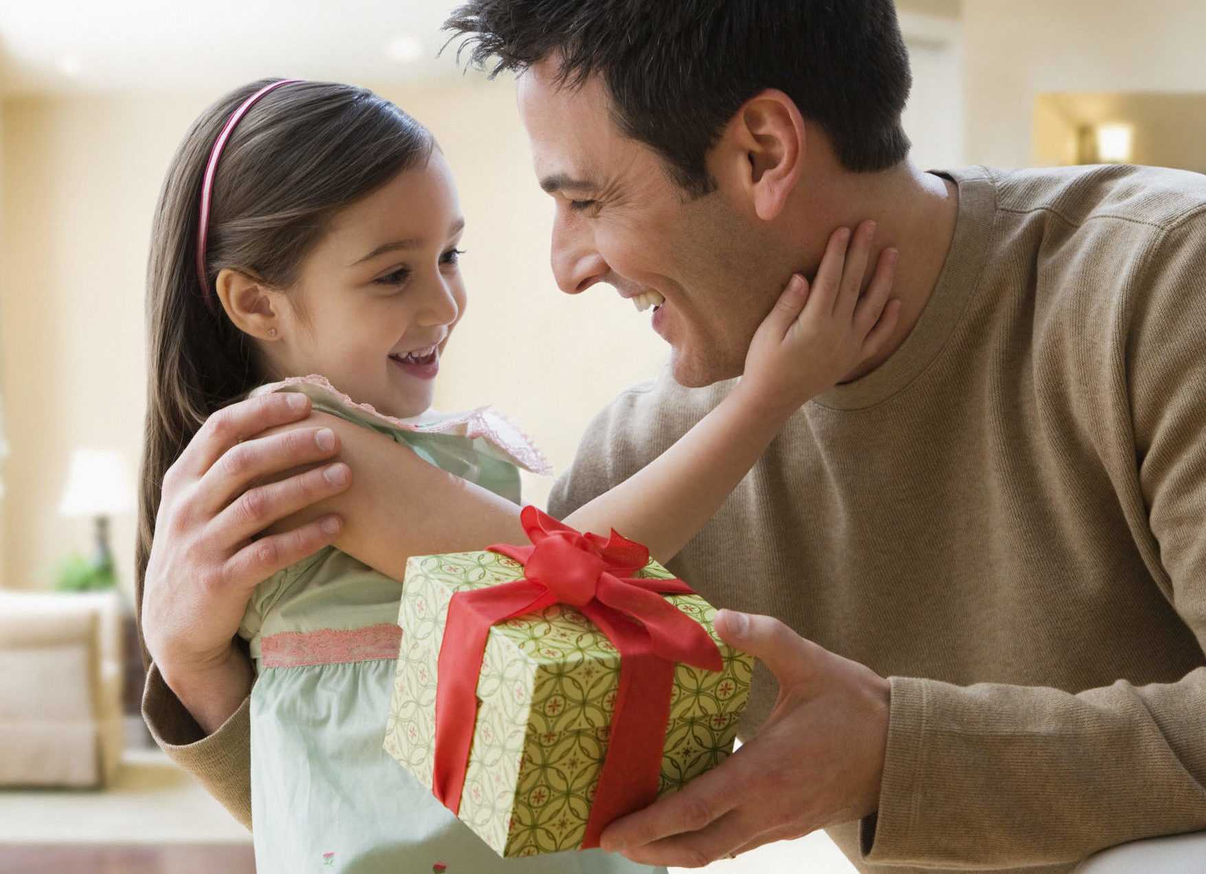 Что подарить свекрови на новый год – топ 30 подарков
