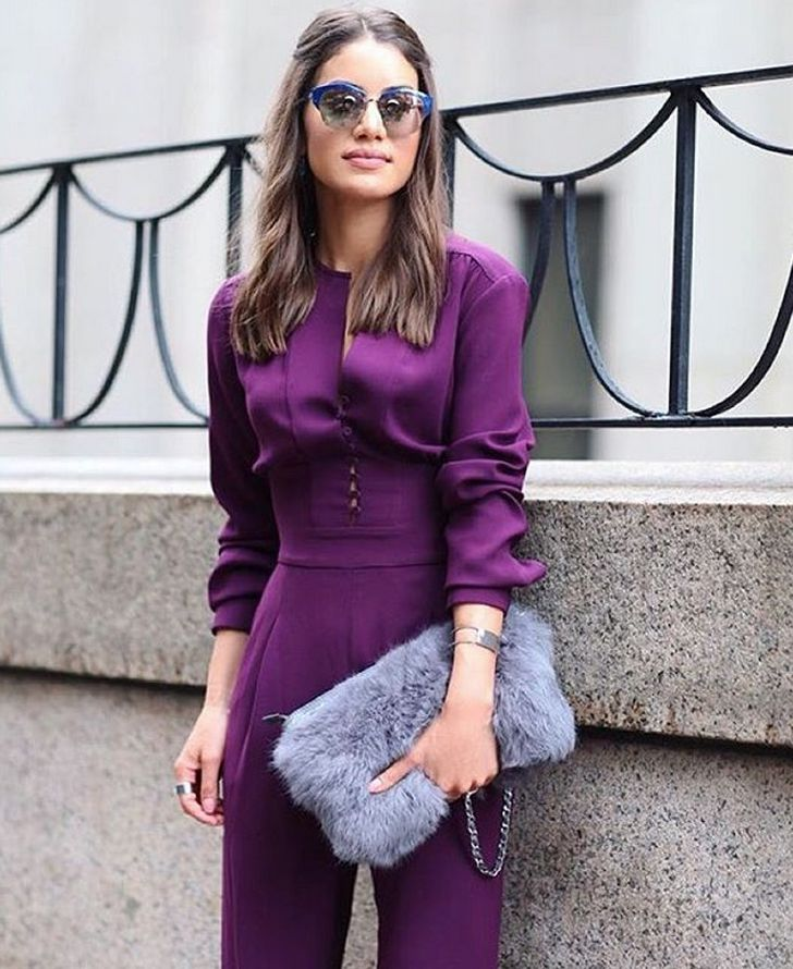 Фиолетовое платье с чем носить? макияж под фиолетовое платье. туфли к фиолетовому платью :: syl.ru