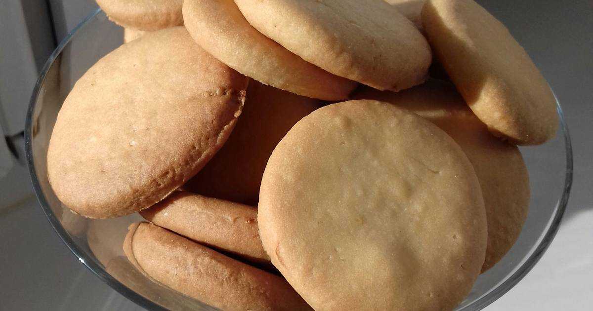 Песочное печенье с кунжутом: рецепт с фото