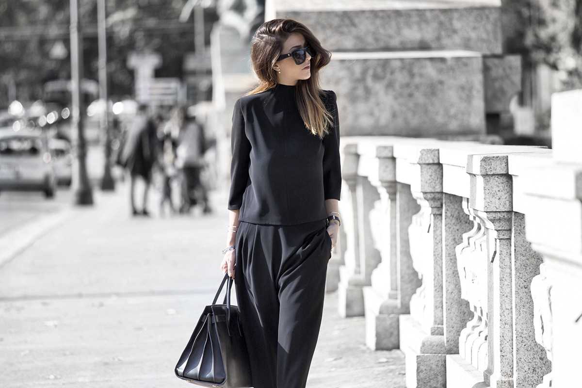 Черная модная одежда