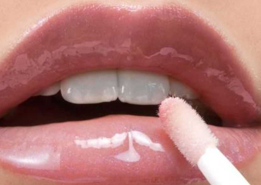 Как сделать блеск для губ в домашних условиях