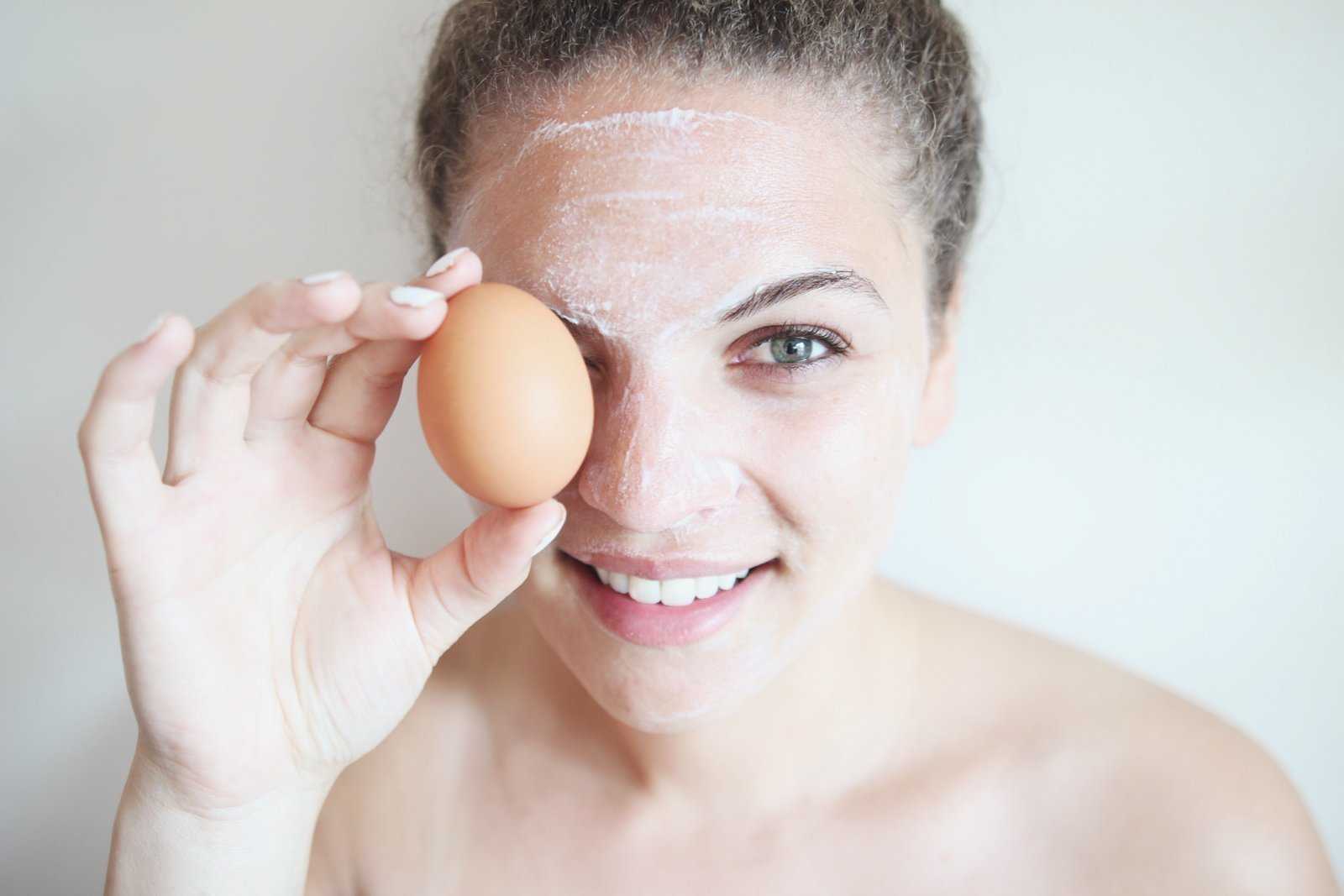 Яичный белок для лица, в чём его польза в косметологии. рецепты эффективных масок для лица из яичных белков - автор екатерина данилова - журнал женское мнение