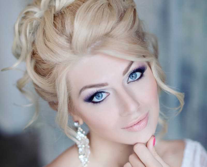 Свадебный макияж для блондинок с красной помадой: идеи с фото