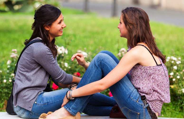 Как можно помириться с подругой: самые действенные способы