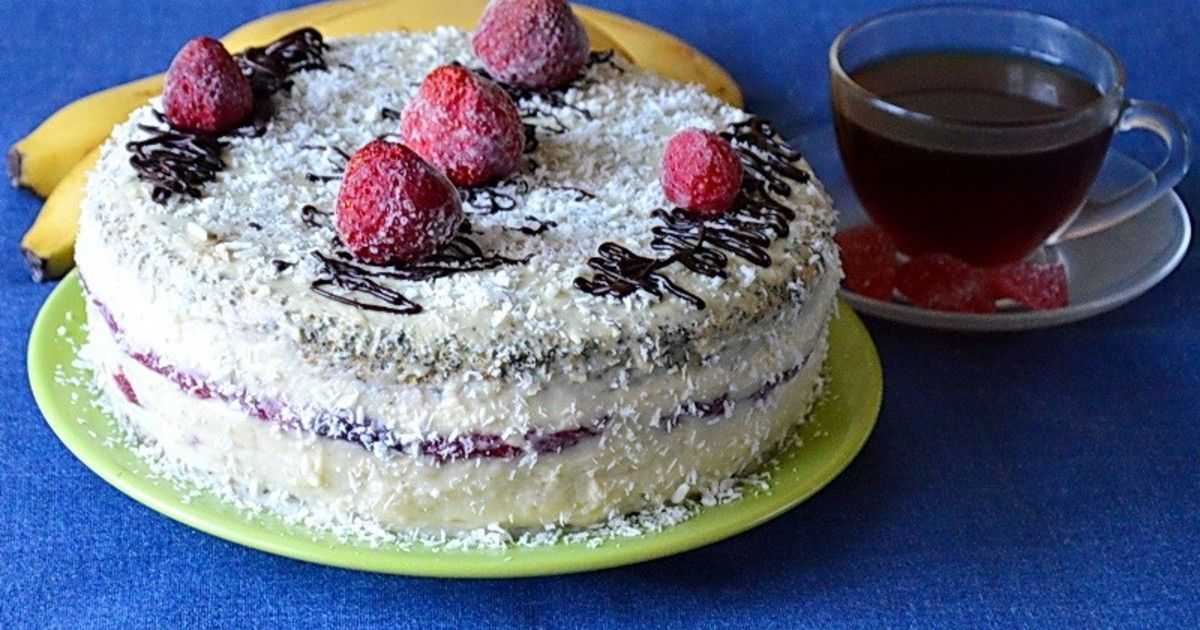 Торт из клубники, рецепт с фото пошагово без выпечки — торт с клубникой, сметаной и бисквитом в домашних условиях