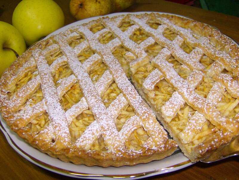 Песочный пирог с яблоками - 5 рецептов с фото: насыпной, тертый, открытый, с безе, кремом