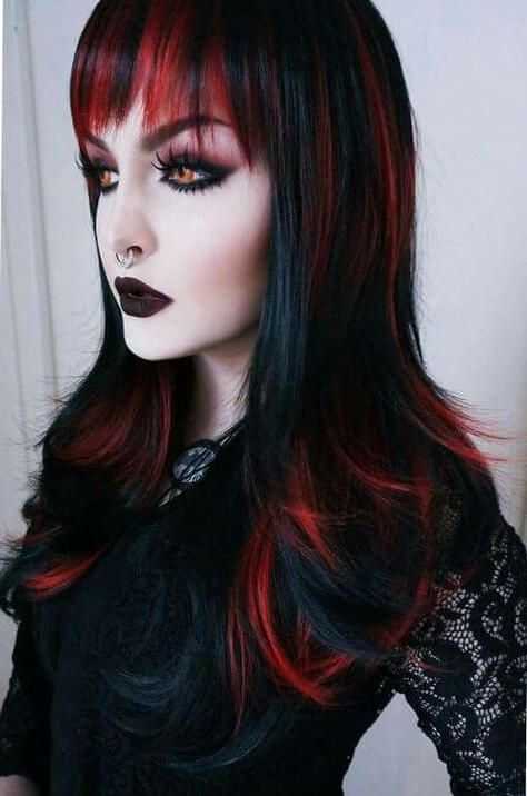 Темно-красный цвет волос - мелирование, ярко-алые пряди на темных, окрашивание черных, оттенки, омбре, как покрасить