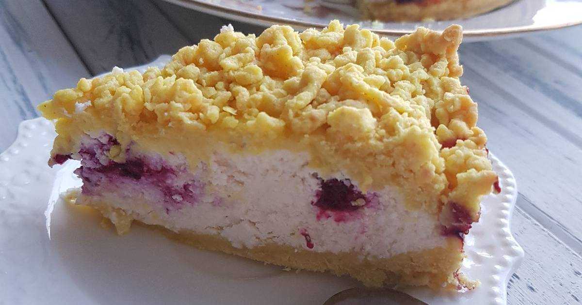 Пирог с творогом – 19 рецептов заливного пирога на кефире, насыпной или тертый с абрикосами или зеленью