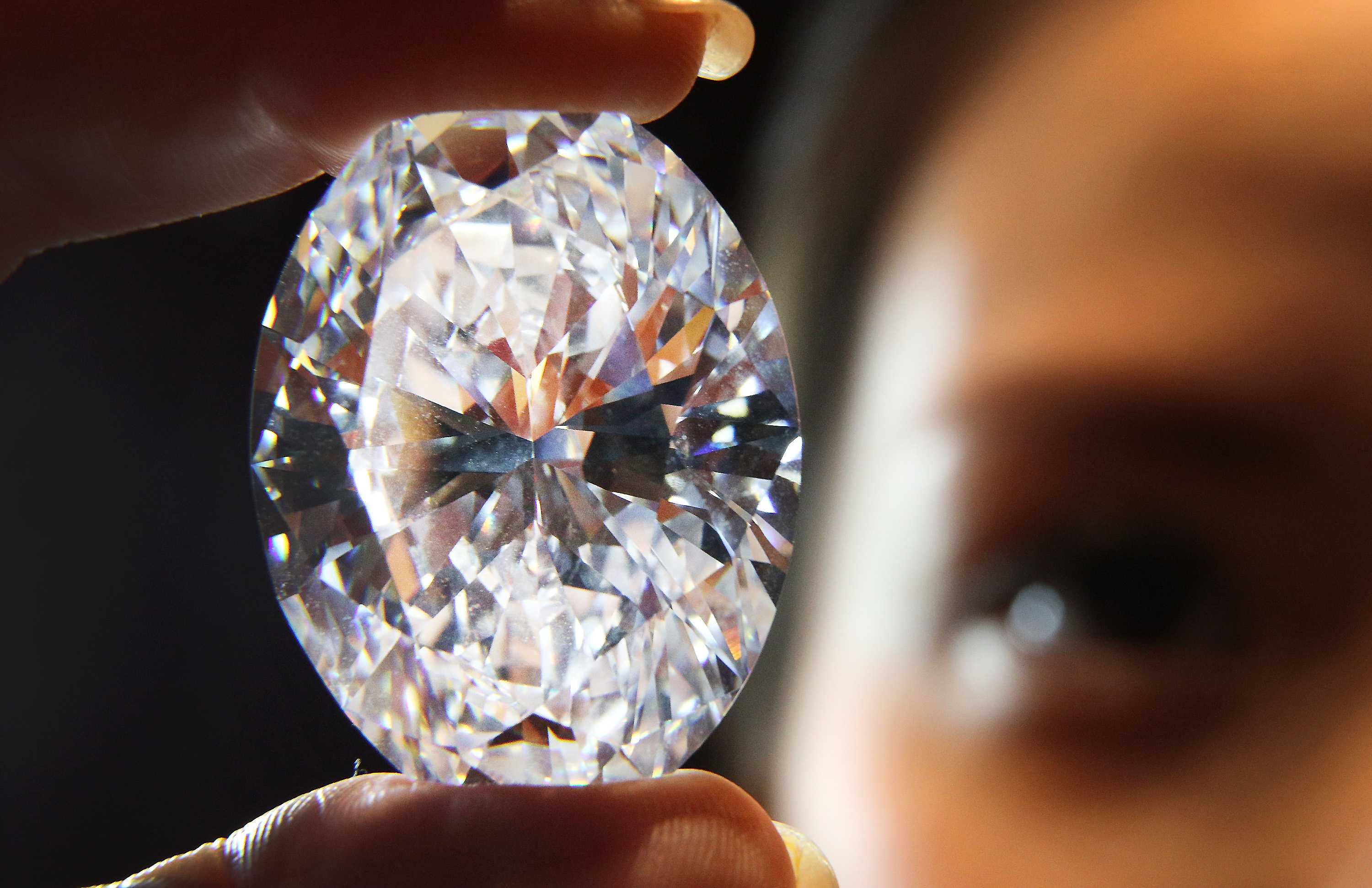 Самый дорогой камень в мире стоит 1 000 000 долларов! | wikiq.ru