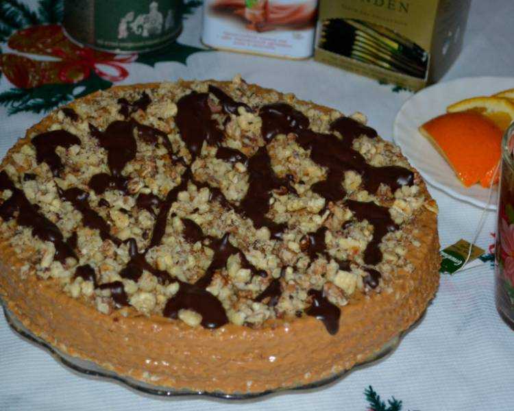 Вафельный торт из готовых коржей со сгущенкой: только намазать