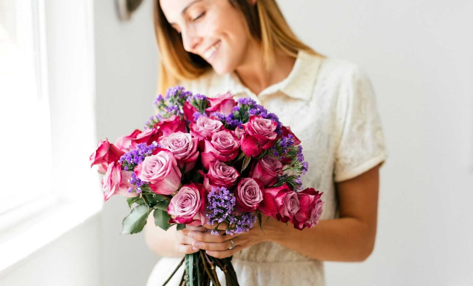 Как правильно выбрать цветы для девушки