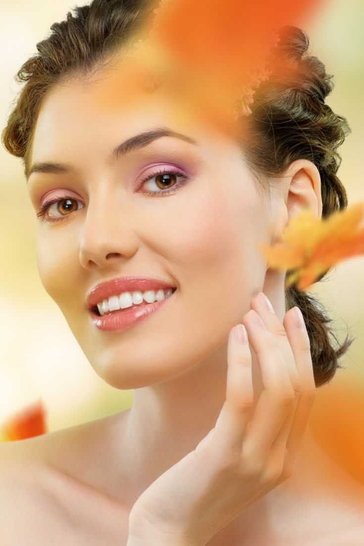 Уход за кожей лица осенью: особенности и обзор 5 косметических средств
