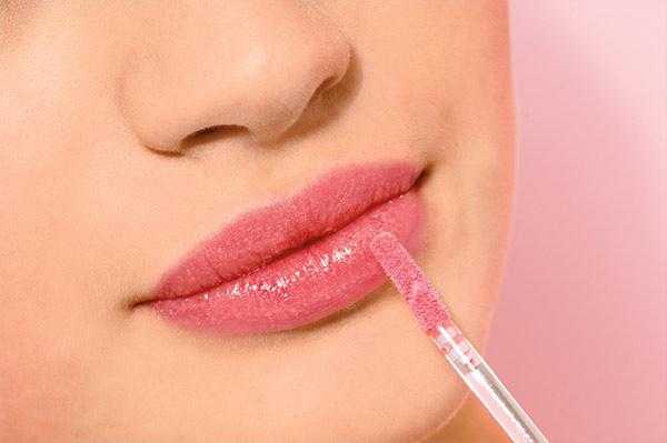 15 лучших блесков для губ