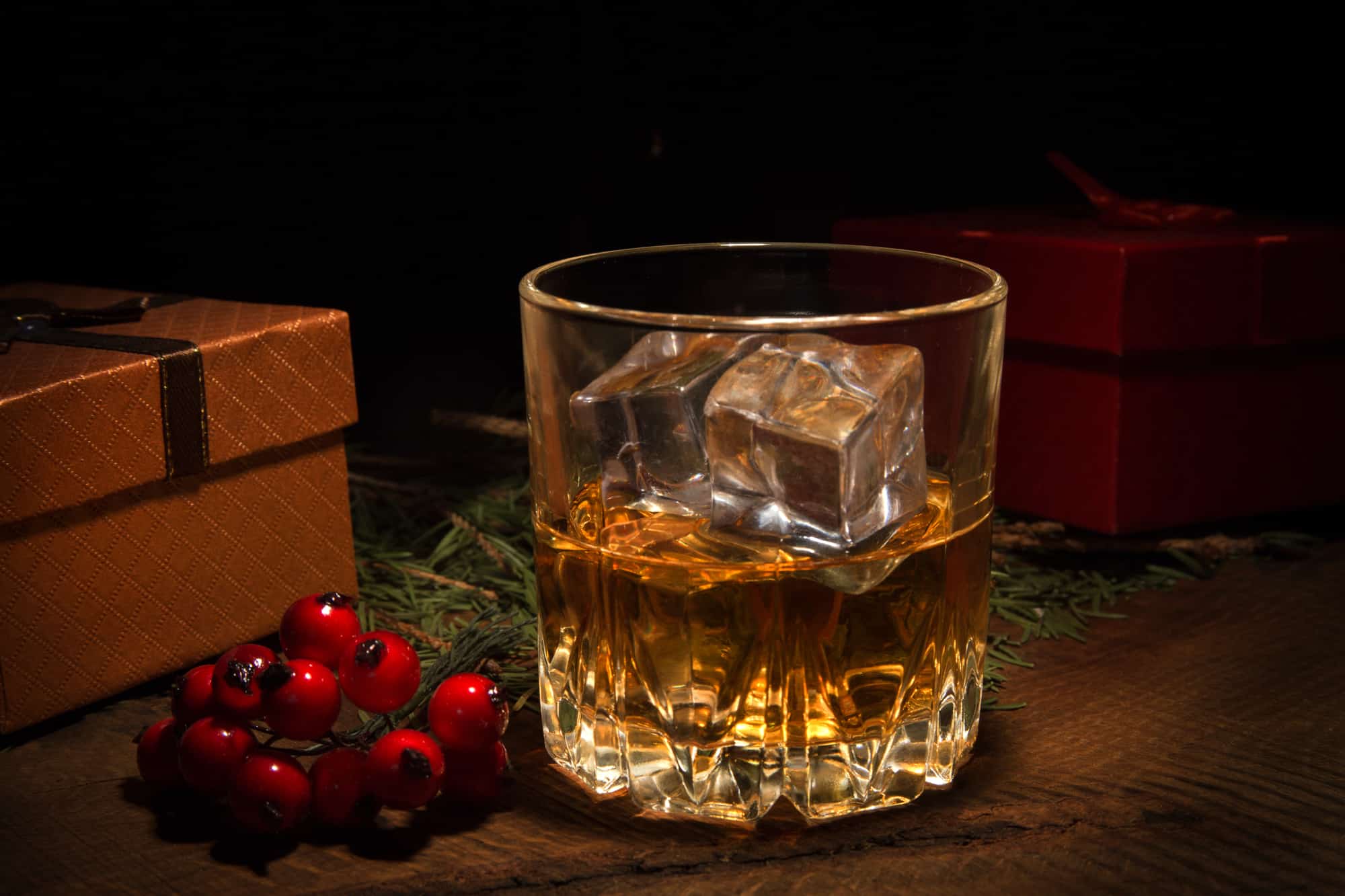 Выбираем элитный алкоголь на подарок, советы экспертов