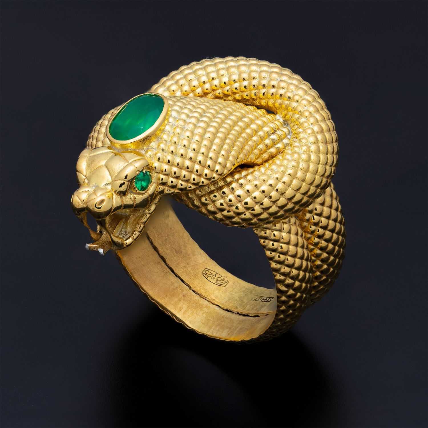 Уроборос значение символа, что это - змея кусающая себя за хвост, знак, кольцо, браслет, пожирающий сам себя