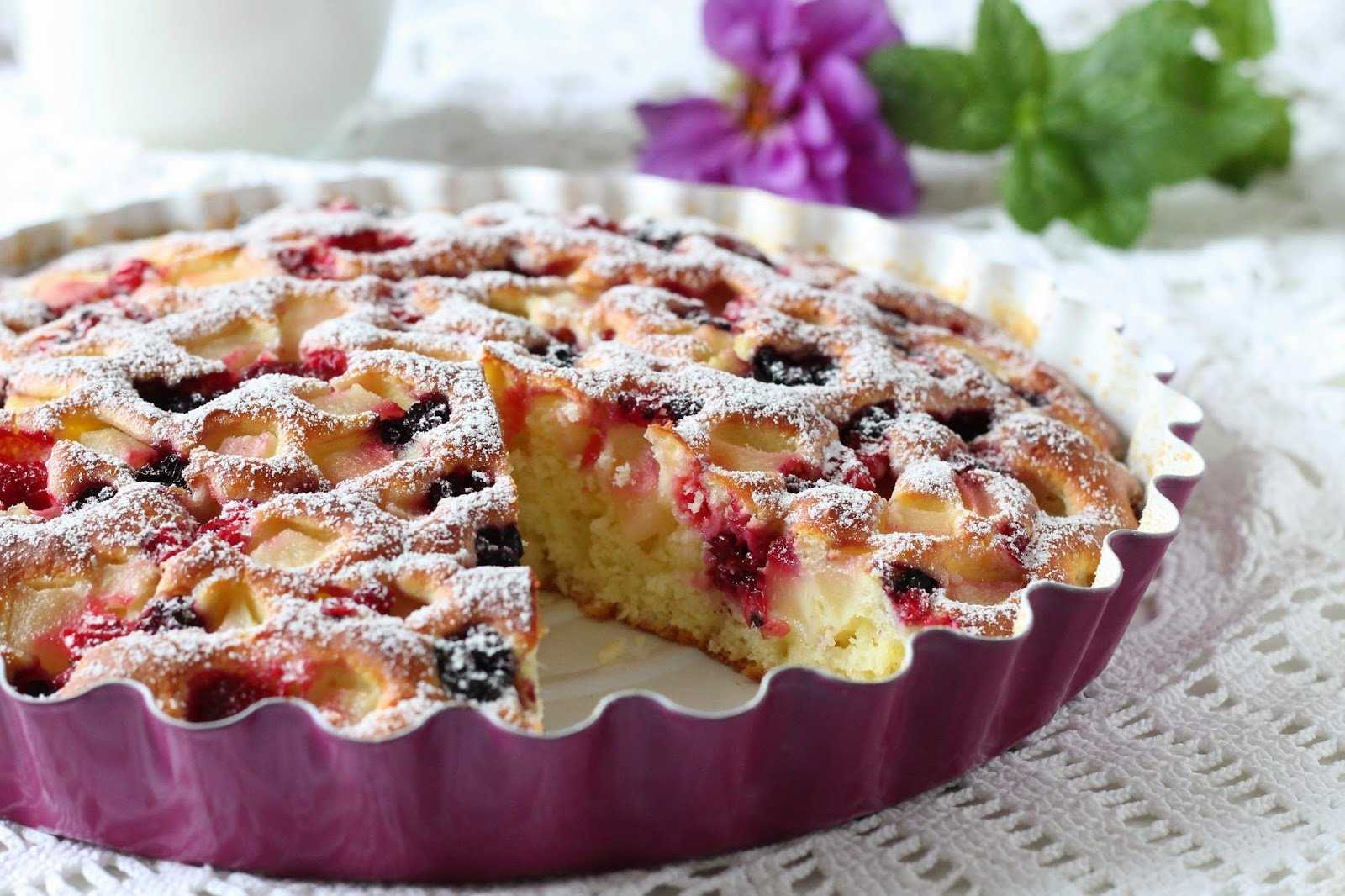 Ягодный пирог: 12 самых вкусных рецептов с фото + видео.