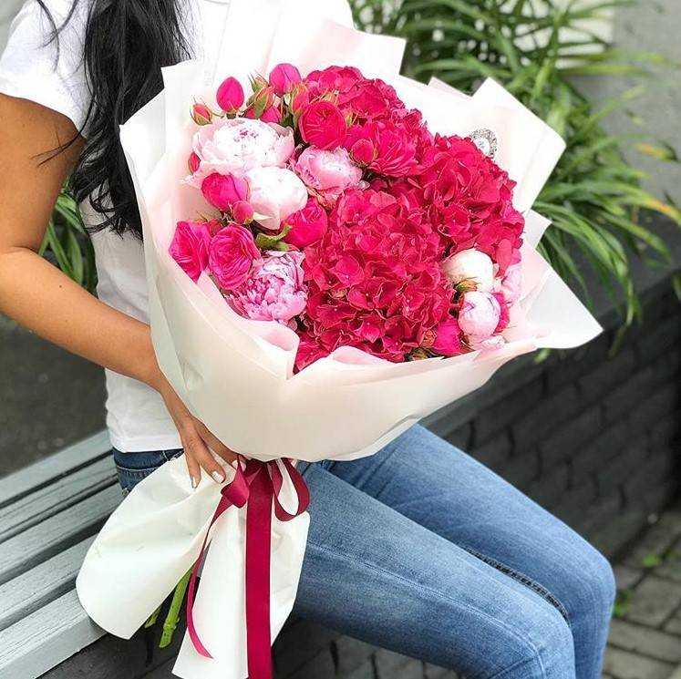 Как выбрать цветы для девушки чтобы раскрыть свои чувства без слов