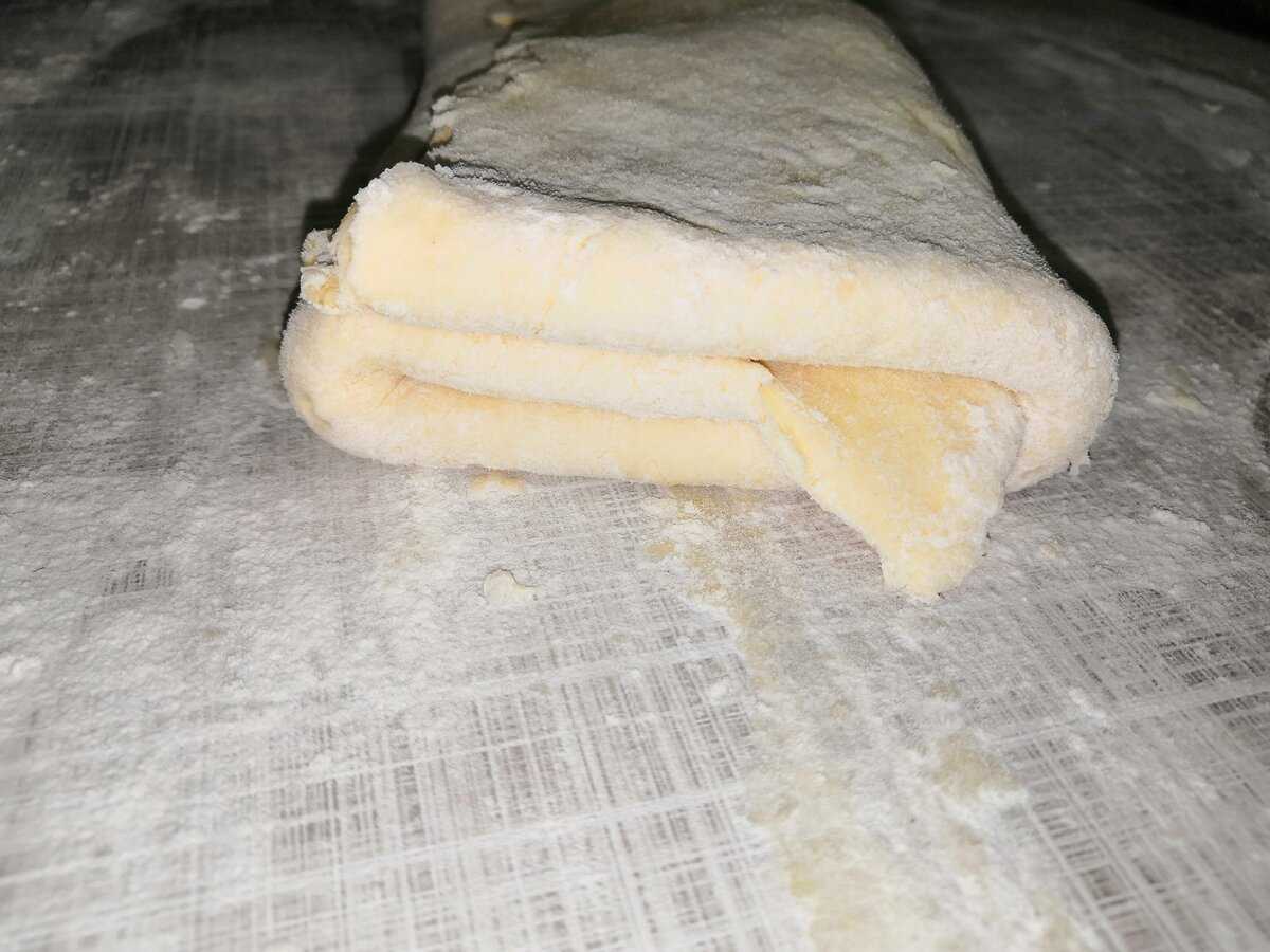 Как быстро разморозить тесто из морозилки без микроволновки