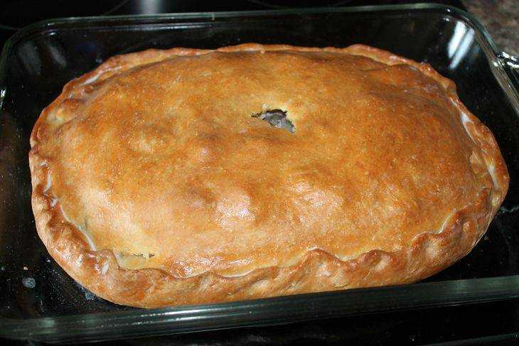 Пирожки с мясом в духовке — 5 рецептов из дрожжевого теста