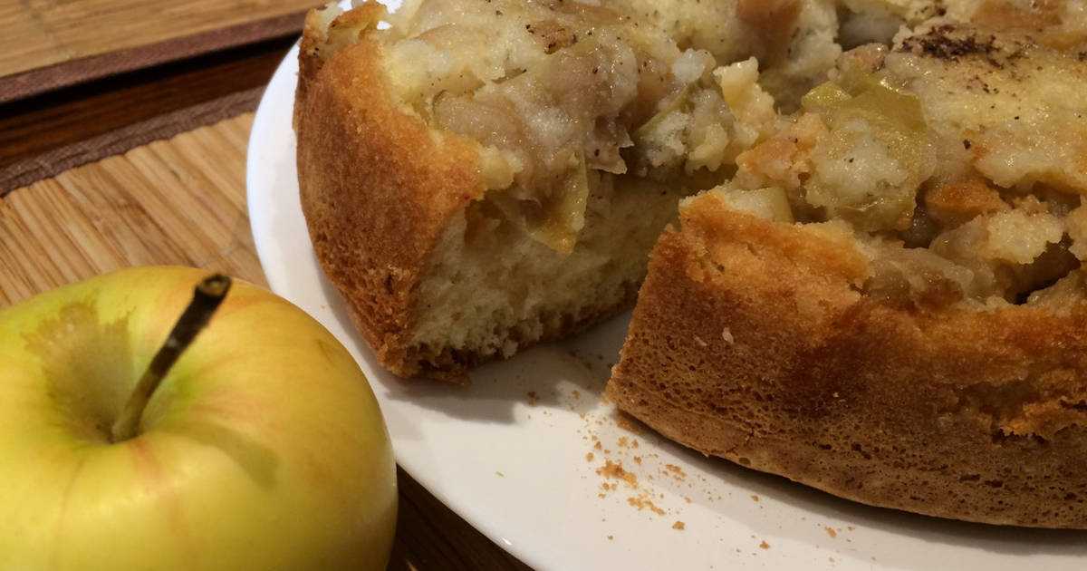 Шарлотка с яблоками в духовке - 7 рецептов простой и вкусной яблочной шарлотки