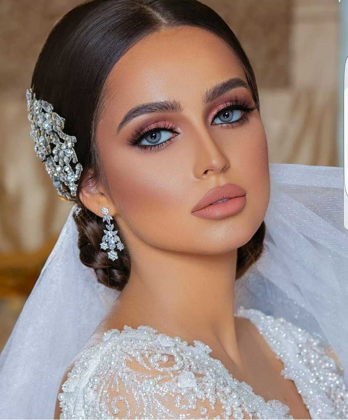 Свадебный макияж. акцент на красный или 5 правил для идеального образа невесты!