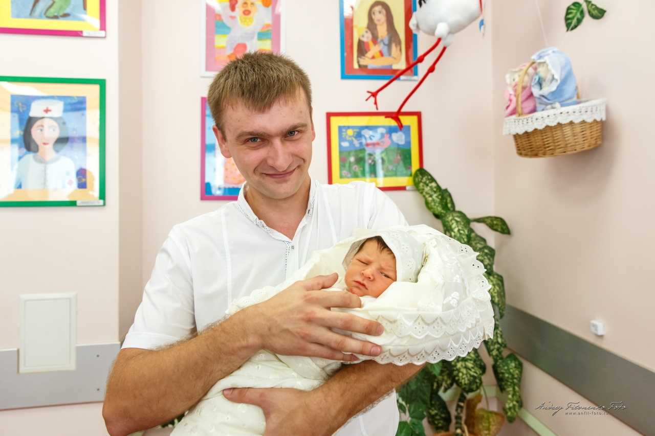 Что подарить врачам? идеи подарков доктору мужчине и врачу женщине.