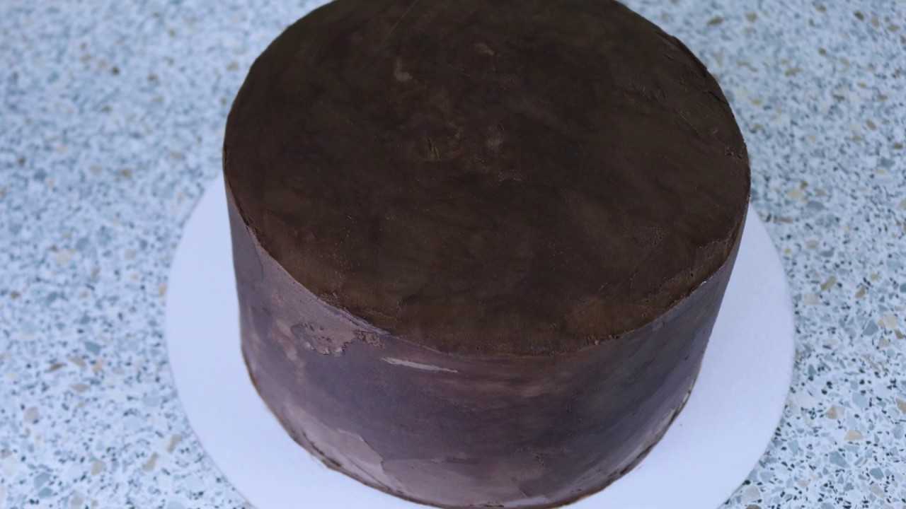 Рецепты кремов для выравнивания торта: ганаш, творожный, сливочный. как выровнять торт кремом под мастику, глазурь?
