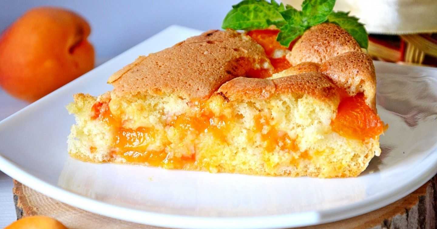 Пирог с малиной — 7 простых рецептов в домашних условиях