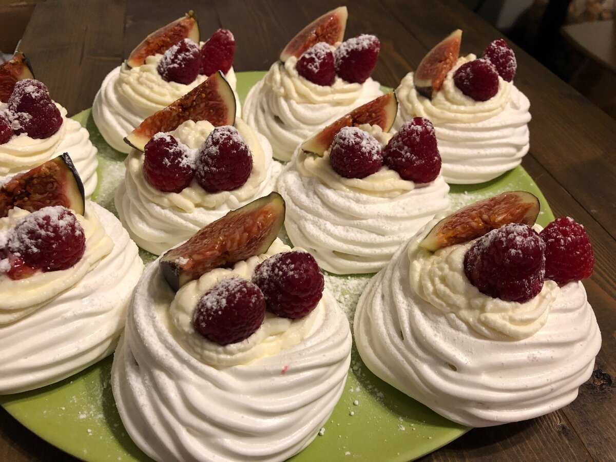 Павлова десерт рецепт с фото пошагово в домашних